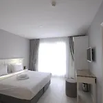 Ada 아파트호텔