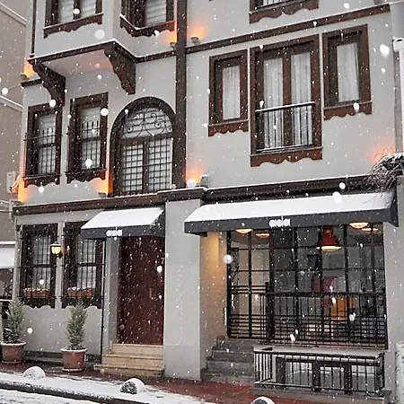 Lejlighedshotel Ada