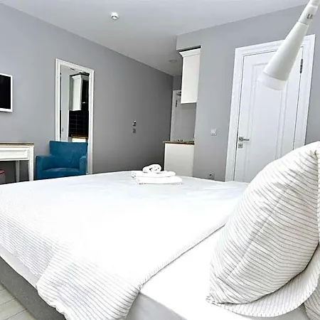 Lejlighedshotel Ada 4*