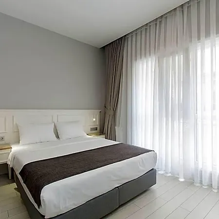 Ada Lejlighedshotel 4*